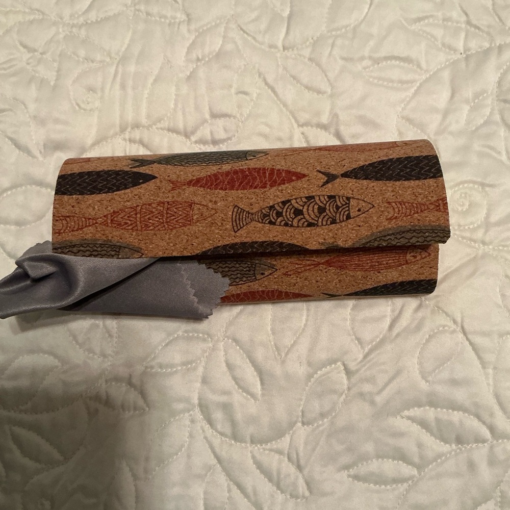 Fish Pattern Cork Sunglasses Case